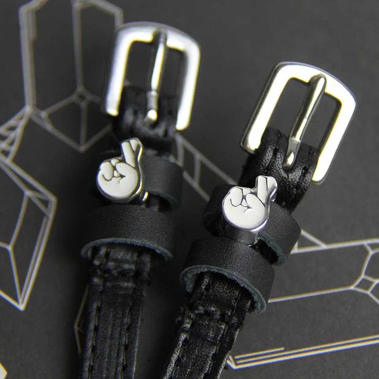 ManeJane Fingers Crossed Spur Strap