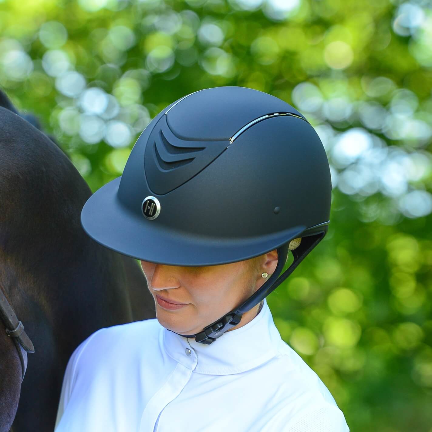 One K Defender Avance Wide Brim Adult