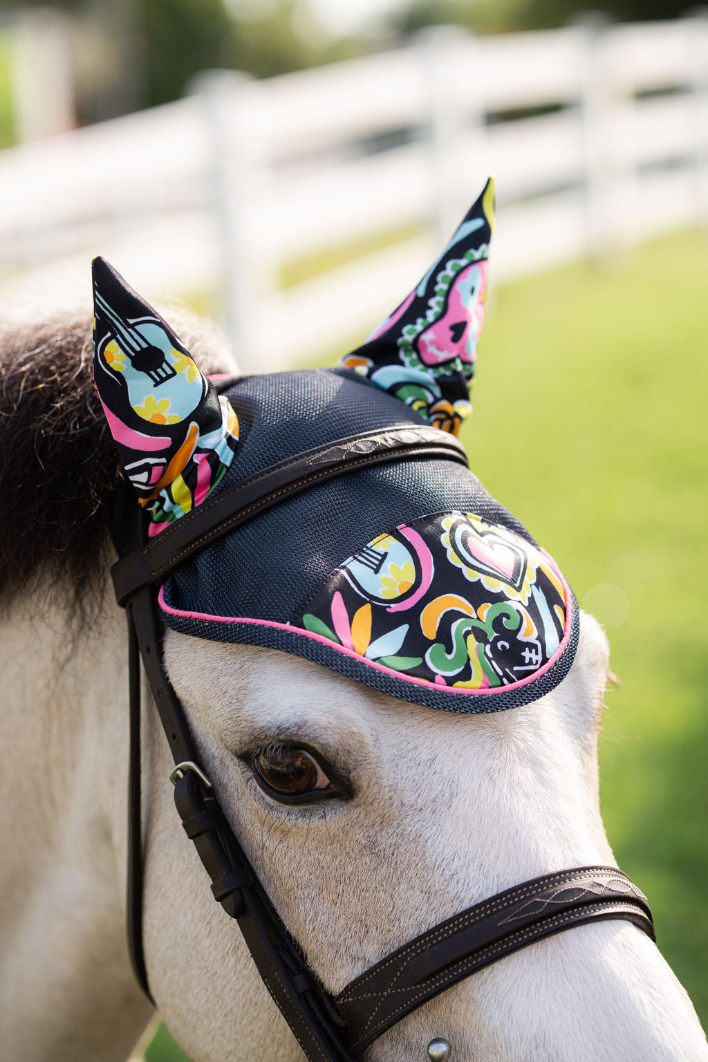 Pony Bonnet Footprints and Day Of The Dead