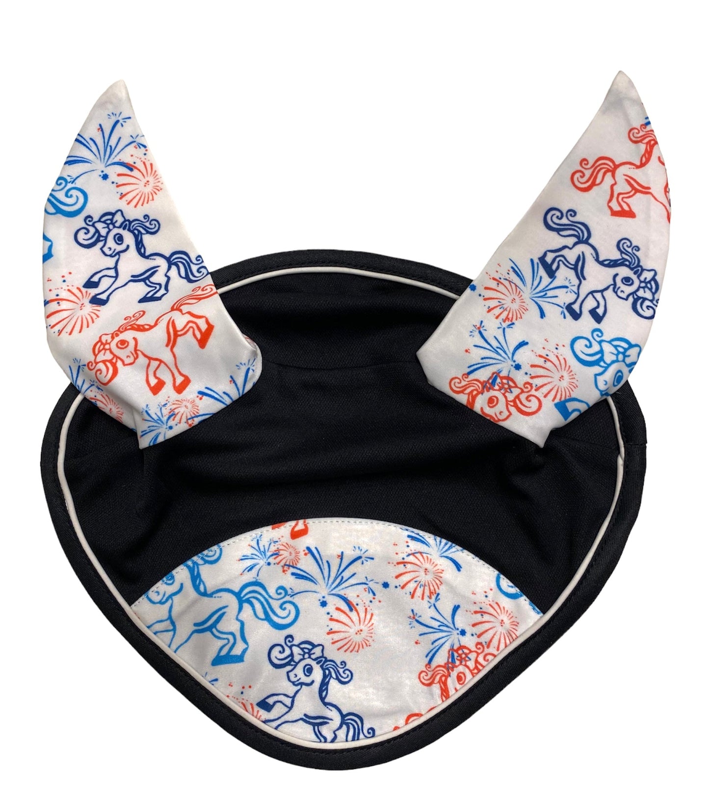 Pony Bonnet Fox, Graffiti