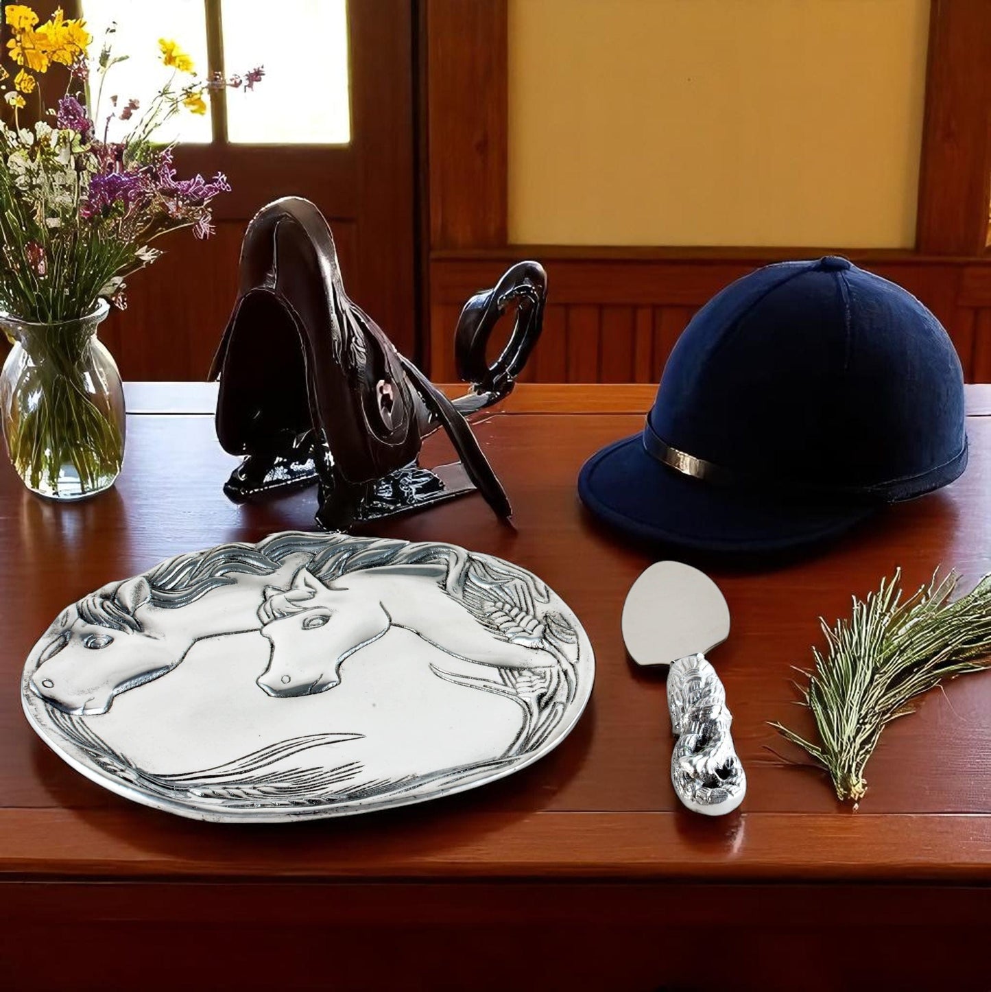 Horse Plate with Server