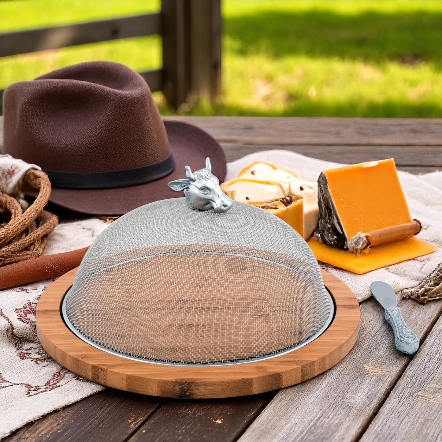 Cow Head 3 Piece Picnic Cheese Board / Spreader