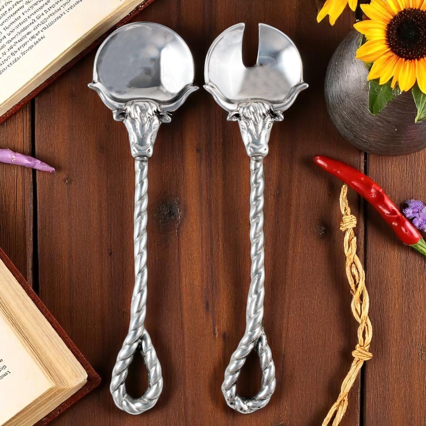 Longhorn Serving Set