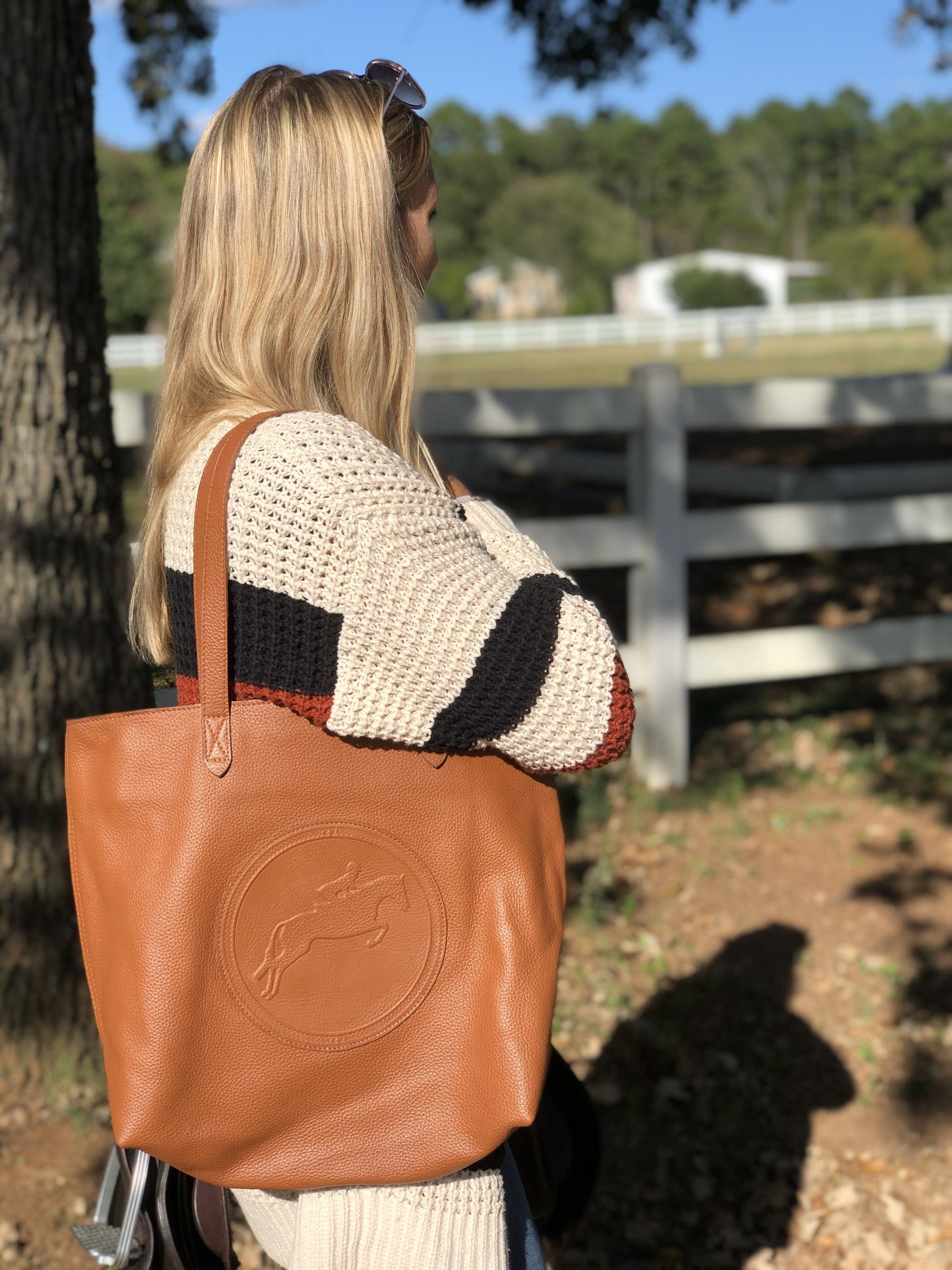 Sonoma Shoulder Bag: Hunter/Jumper
